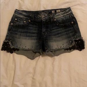 Miss Me Shorts With Lace Detail